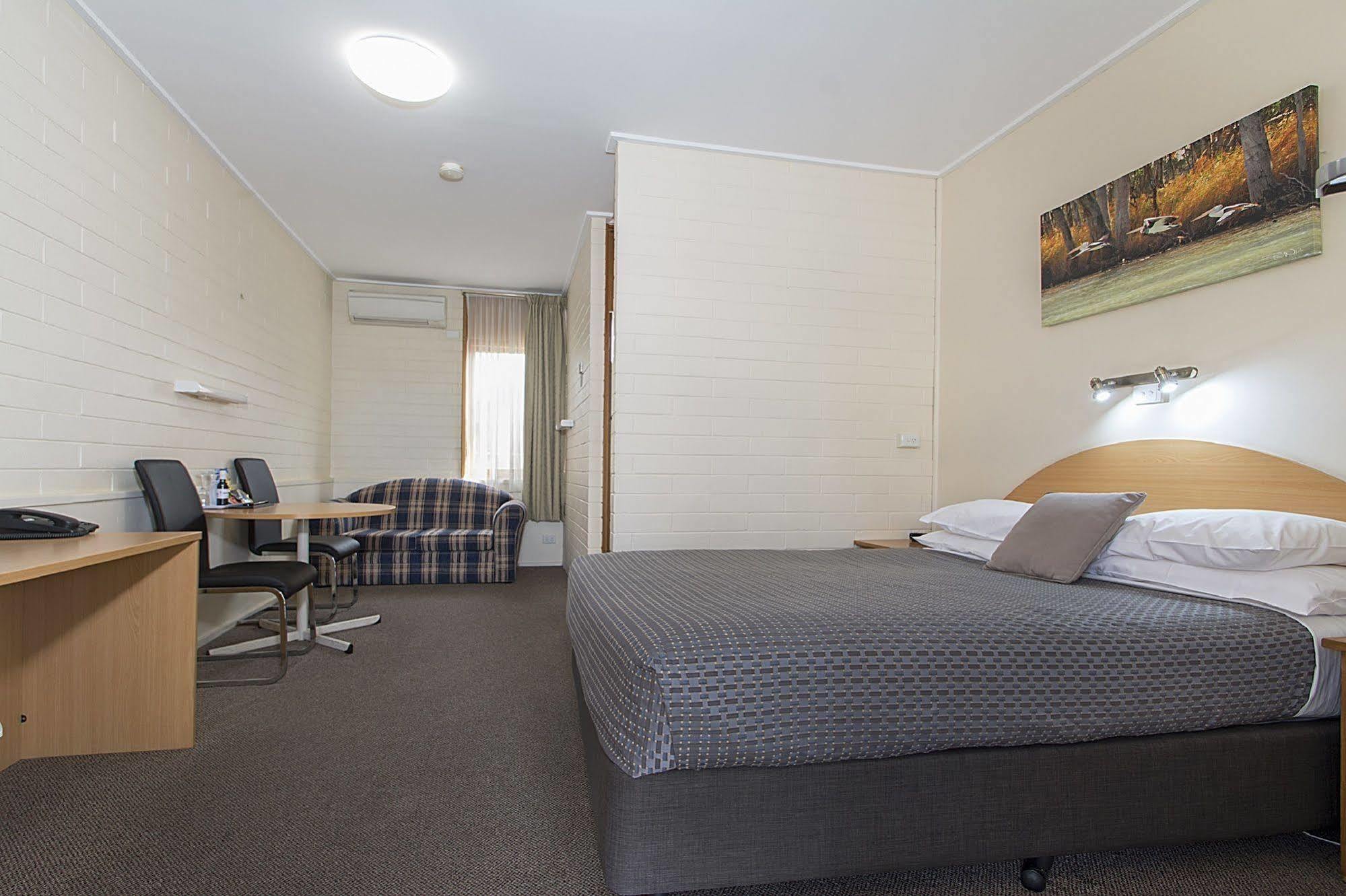 Citrus Valley Motel Ренмарк Екстериор снимка